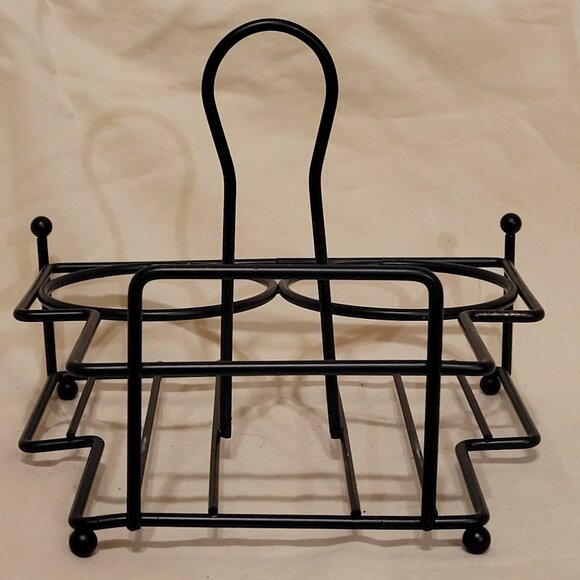 Ceramic Embossed Ivory & Brown AccentD’Lusso Salt & Pepper Shaker, Napkin Holder - Picture 8 of 10